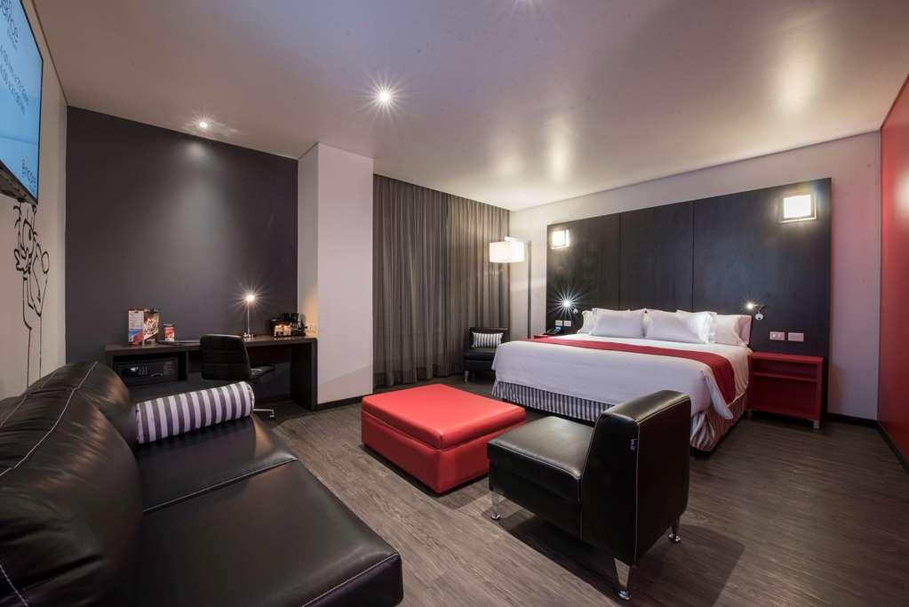 Ramada Encore San Luis Potosí Habitación foto