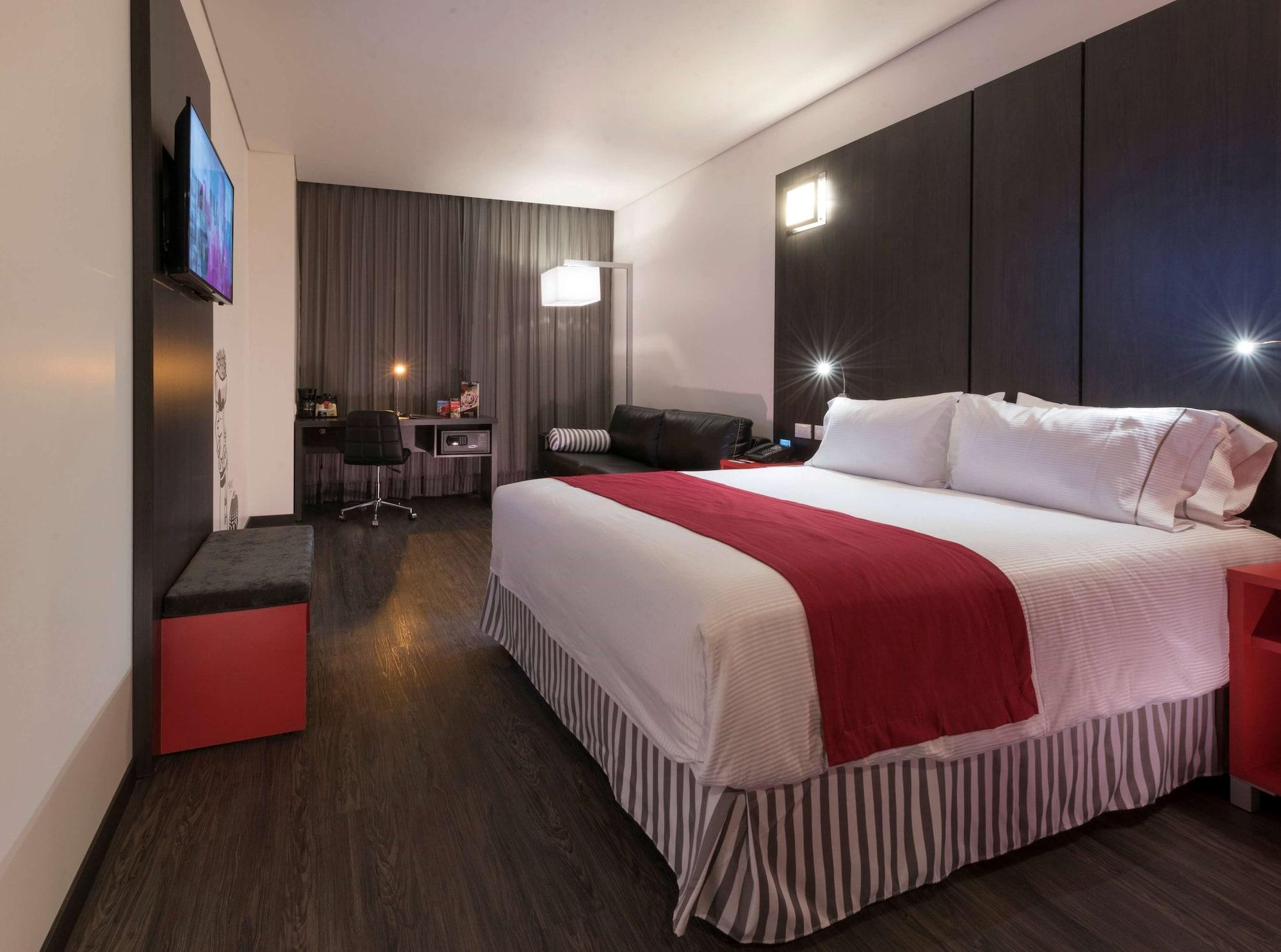 Ramada Encore San Luis Potosí Exterior foto
